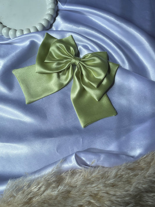 Green Ribbon Bow