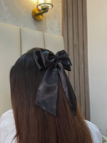 Black Long Tail Bow