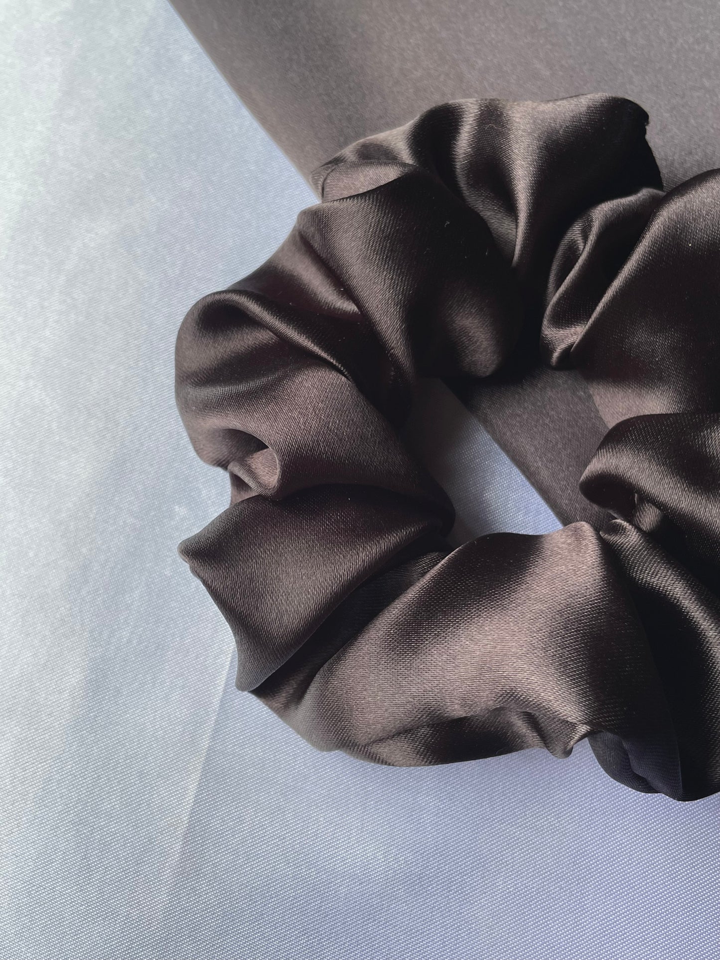 Black Scrunchie (Regular)
