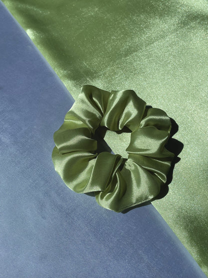 Pastel Green Scrunchie (Regular)