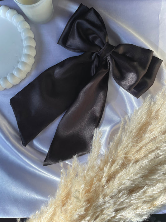 Black Long Tail Bow