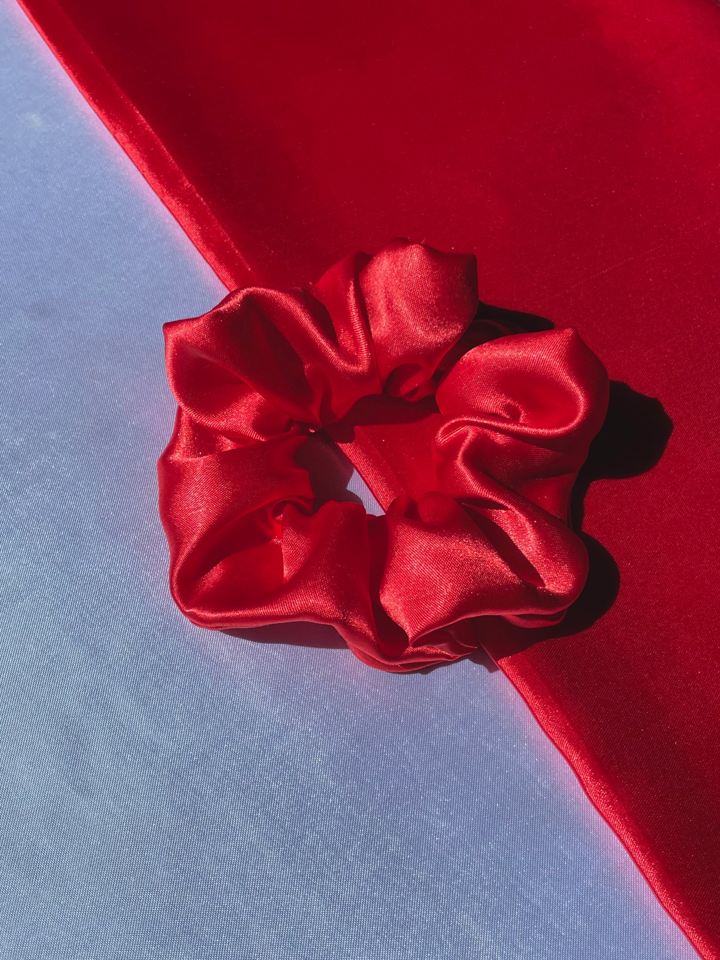 Red Scrunchie (Regular)