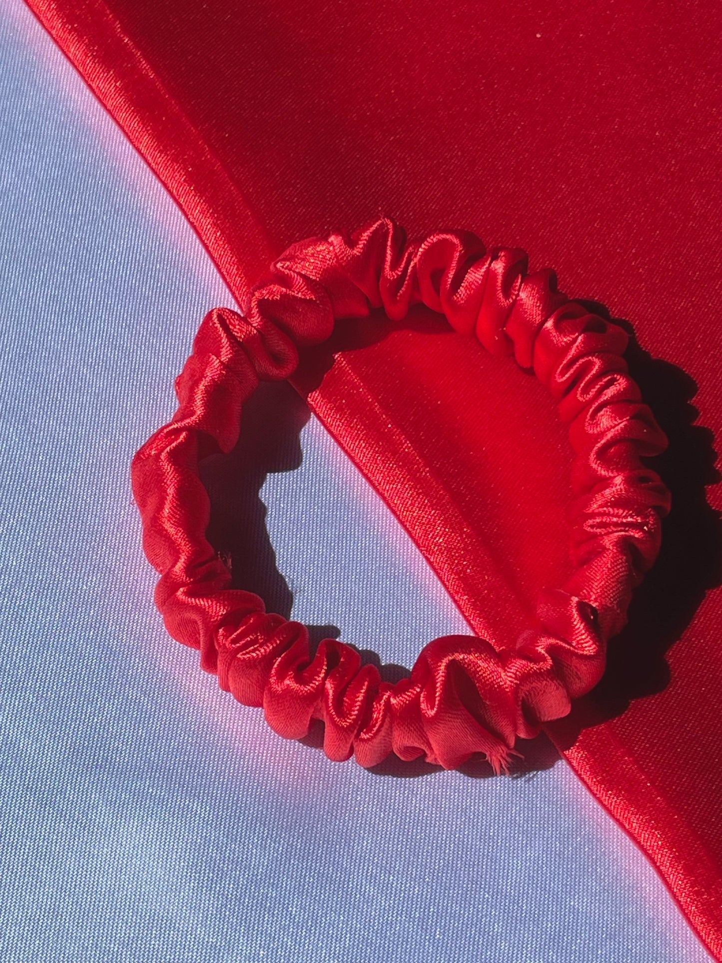 Red Scrunchie (Skinny)