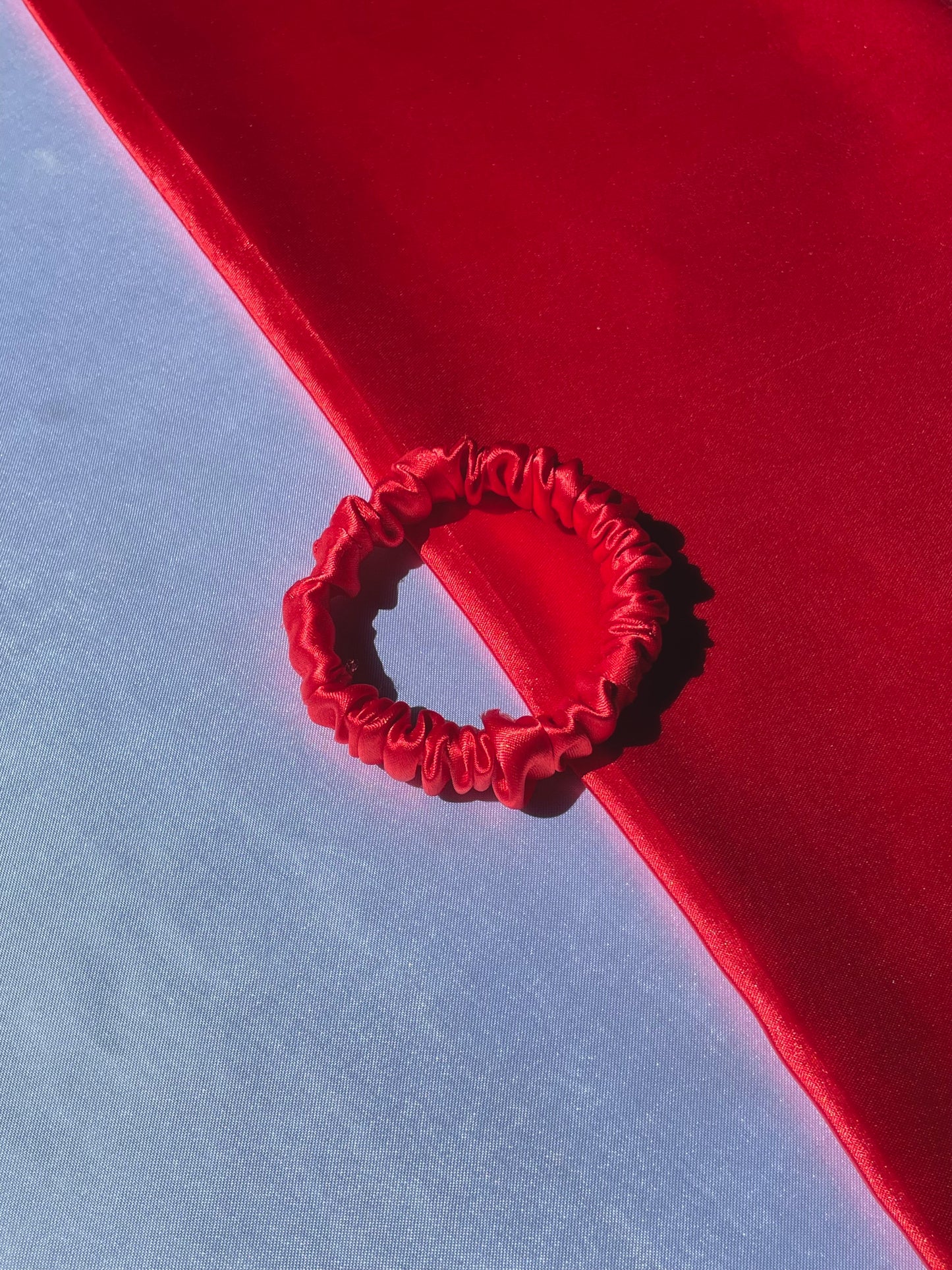 Red Scrunchie (Skinny)
