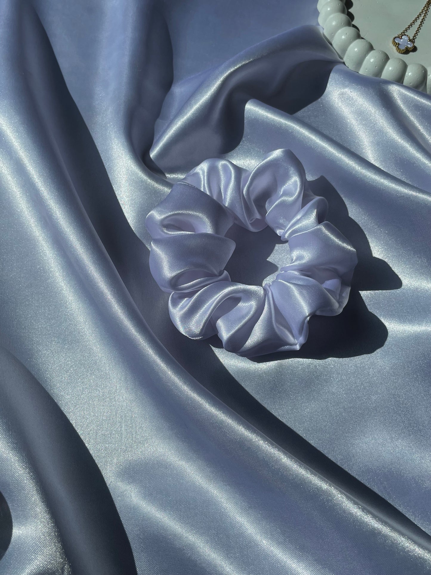 White Scrunchie (Regular)